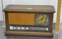 Vintage Dual radio, as is, not working
