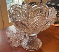 PUNCH BOWL ON PEDESTAL WITH 10 CUPS