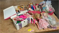 Barbies & Accessories, Dolls