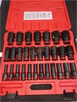 Milwaukee 29pc. 1/2" drive impact socket kit