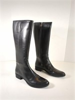 NEW Geox Women's Leather Boots (Size: 9)