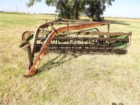 JOHN DEERE HAY RAKE