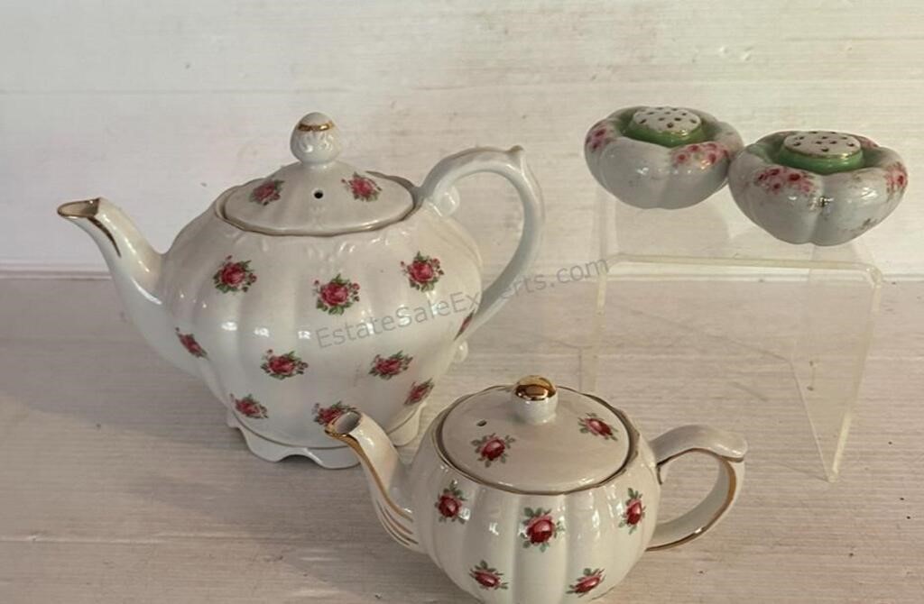 Vintage GIBSONS STRATFORDSHIRE ENGLAND TEA POT