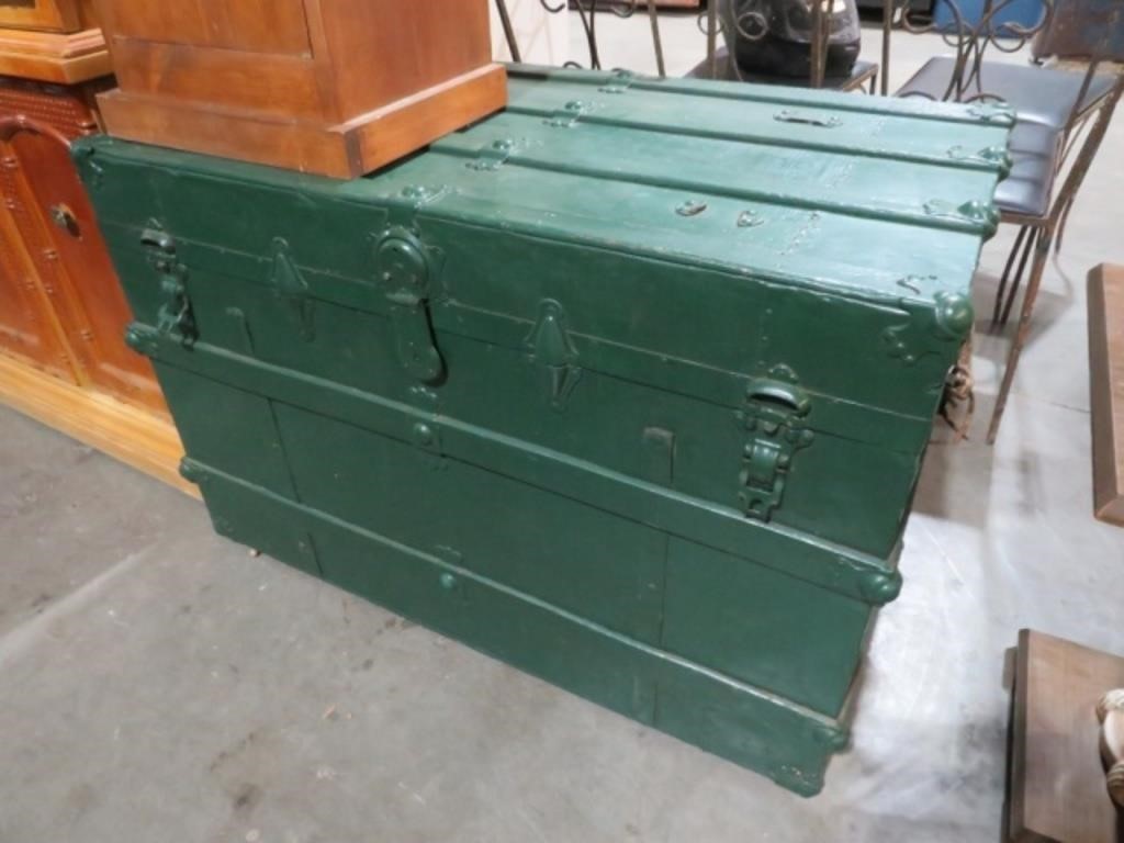 LARGE WOOD AND METAL PAINTED ANTIQUE TRUNK