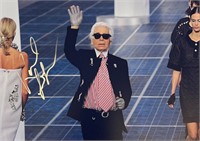 Autograph COA Karl Lagerfeld Photo