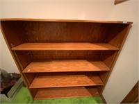 Adjustable Wooden Bookshelf