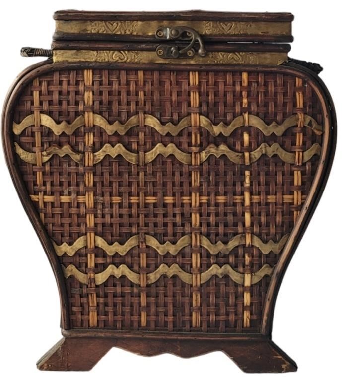 SMALL WOVEN CHINESE TABLETOP BASKET CHEST