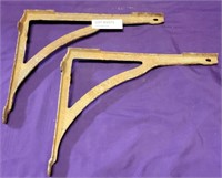 2 VINTAGE CAST METAL SHELF BRACKETS