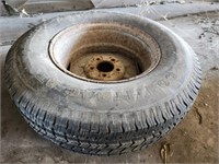 P255/75R17 tire & rim
