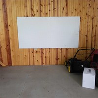 4x8' peg board