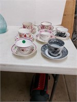 7 vintage cups &saucers