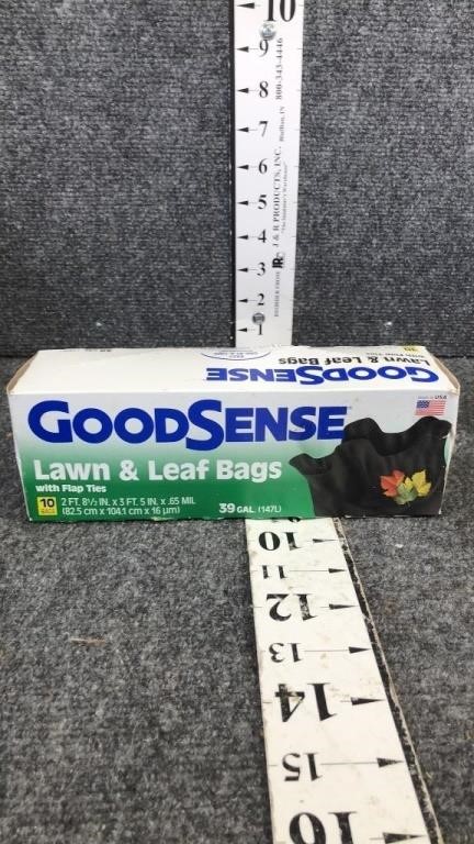lawn and leaf bags