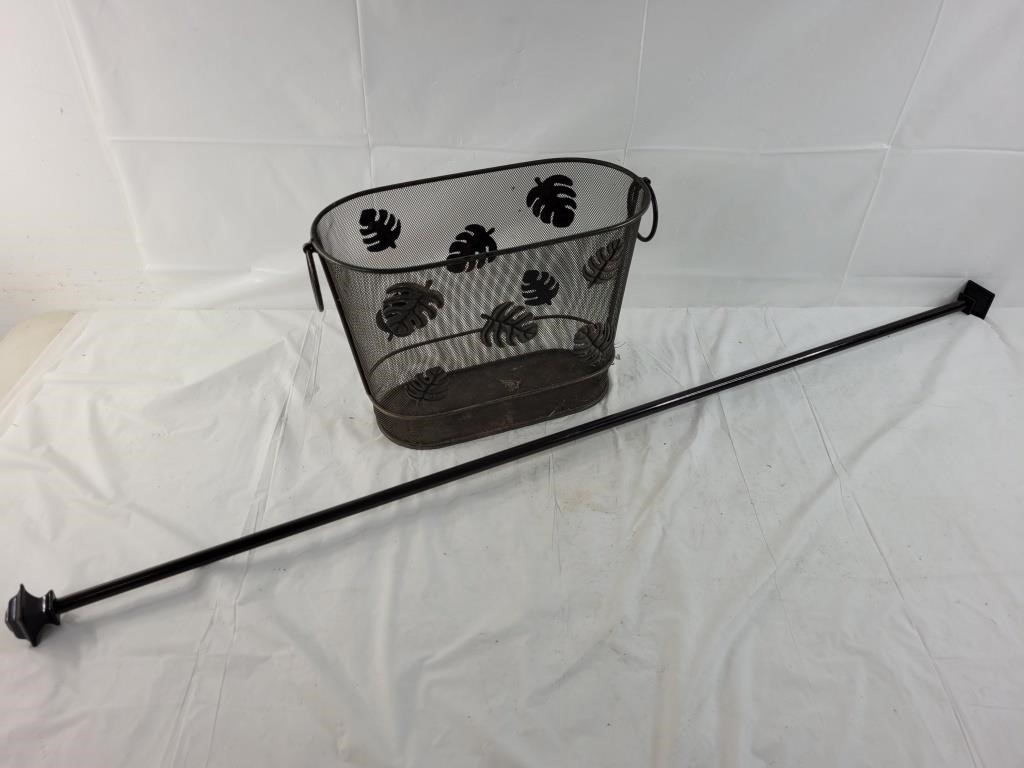 Adjustable curtain rod and metal basket