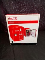 Coca-Cola 6 can mini fridge