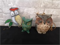 Owl home decor lot.