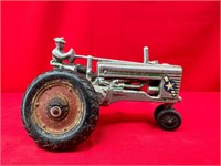 Antique 1/16 John Deere Model A Diecast Tractor