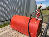 100 Gallon Slip Tank with hand pump