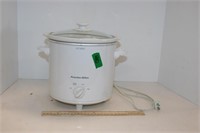 Proctor Silex Crock Pot  model 33040