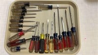 Lot of Various Style Craftsman Screwdrivers