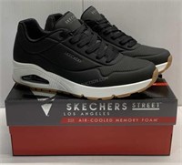 Sz 10 Men's Skechers Shoes - NEW $110