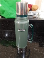 Stanley 1 Liter Vaccum Bottle