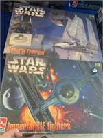 2 PC STAR WARS MODEL KITS SEALED