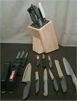 Box-Knife Block With Assorted Knives & Sharpeners
