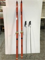 Trak Downhill wood snow skis w/ poles - Finland
