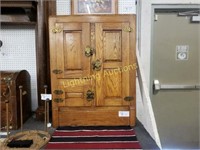 ANTIQUE HONEYFINISH OAK ICEBOX WITH BRASS HARDWARE