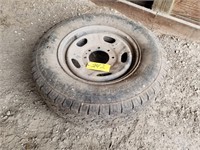 LT245/75 R17 tire and rim