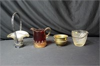 4 Pieces of Glassware