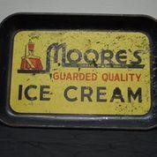MOORES GUARDED QUALITY ICE CREAM TRAY