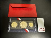 US Bicentennial Uncirculated Silver Set