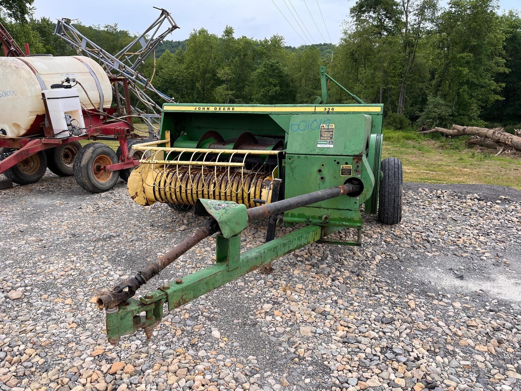 John Deere 336 Square Baler