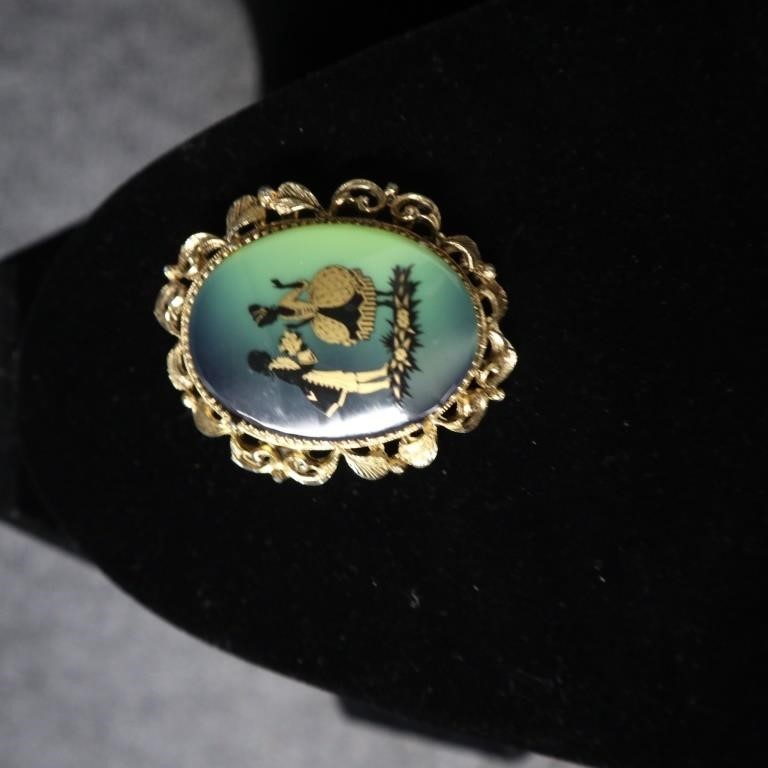 Vintage 1950's Pin