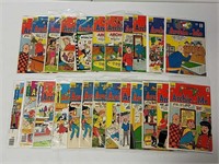 24 Archie and Me comics