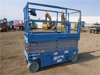 2014 Genie GS-2632 Scissor Lift