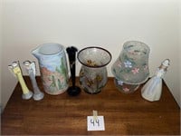 Decorative Glassware/Pottery Pieces