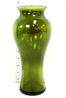 Vintage 10in avocado green glass vase