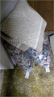 chair pads/rug