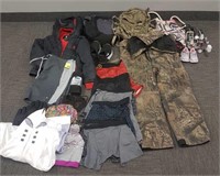 Group of watches, bags, clothes, flashlights, etc.