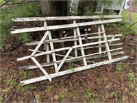 WOOD TRELLIS