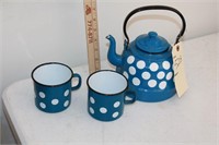 Adorable Porcelain enamel teapot and cups