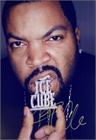 Autograph Ice Cube Photo