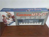 Casiotone MT-205 Keyboard