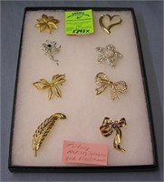 Great collection of vintage costume jewelry pins