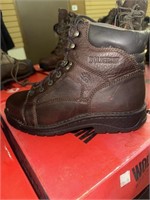 Wolverine Exert boots size 9.5EW