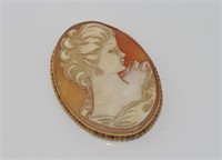 9ct yellow gold, large shell cameo