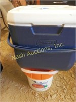 Coleman cooler & plastic bucket w/ lid