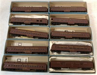 lot of 10 Athearn HO Train Cars